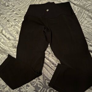 Black Lululemon leggings